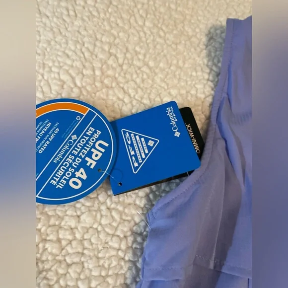 Columbia Women’s  PFG Light Blue Sleeveless Shirt size Medium NWT - Picture 11 of 12